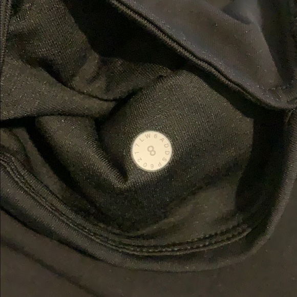 Lululemon Cropped Legging - Picture 4 of 4